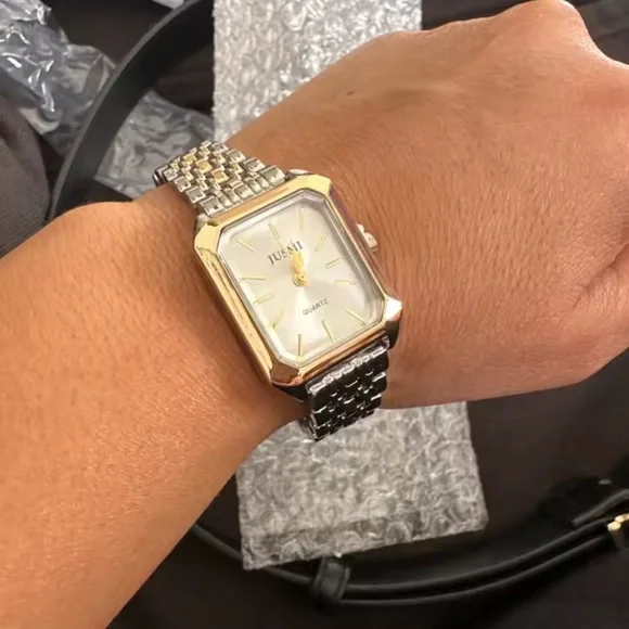 Women's Gold and Silver Watch
Quartz Watch – White Dial ✨ - Picture 14 of 17